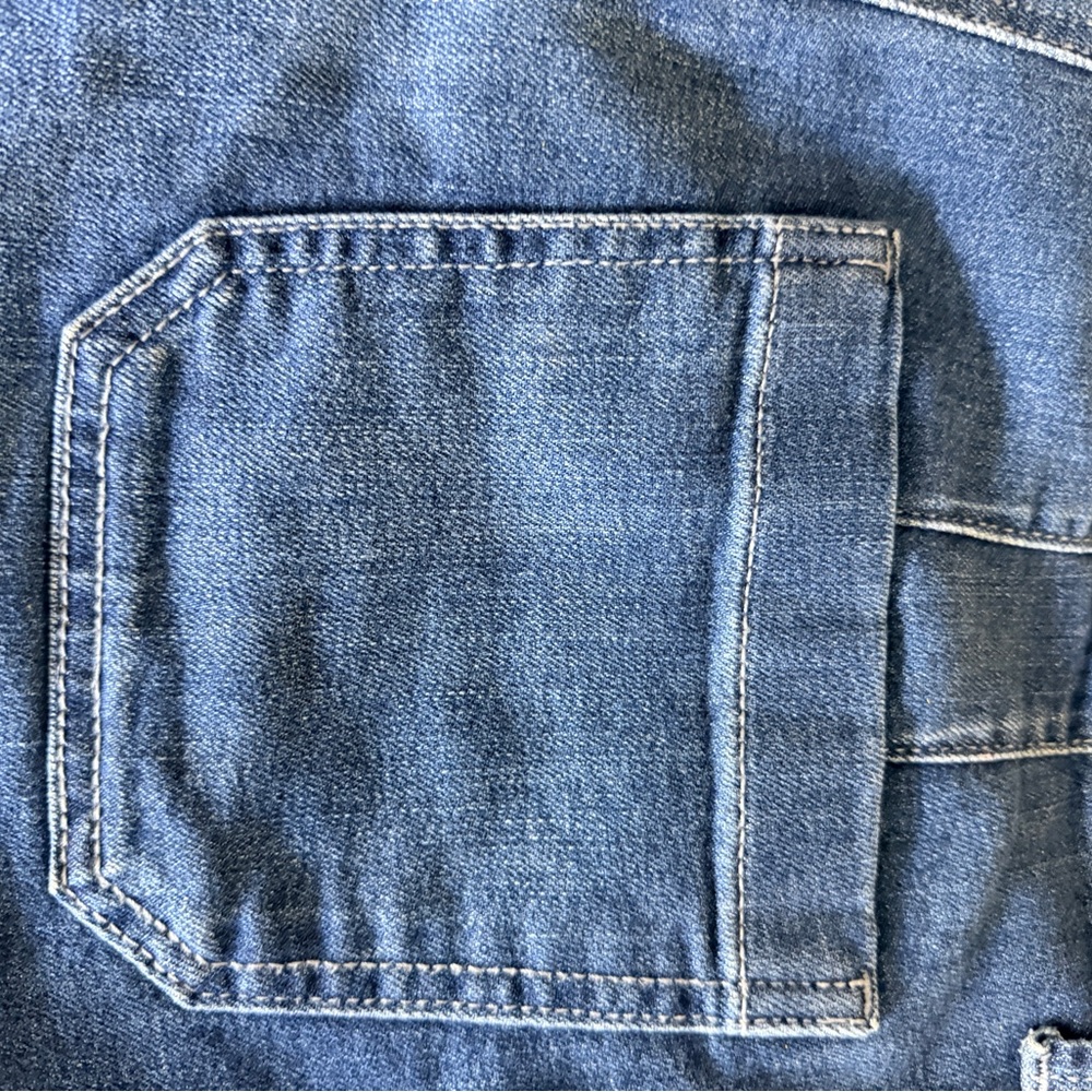 Chico's Denim Women's Shorts NWOT - Picture 6 of 7
